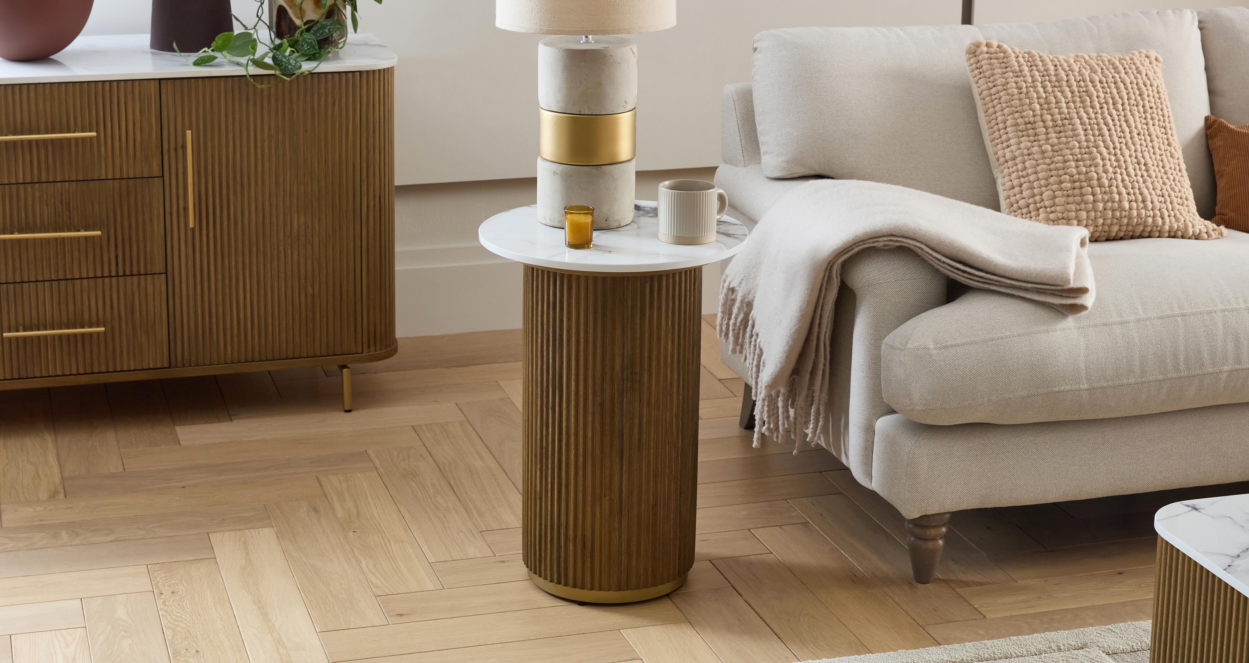Nia Round Occasional Bundle in Nia Oak and White