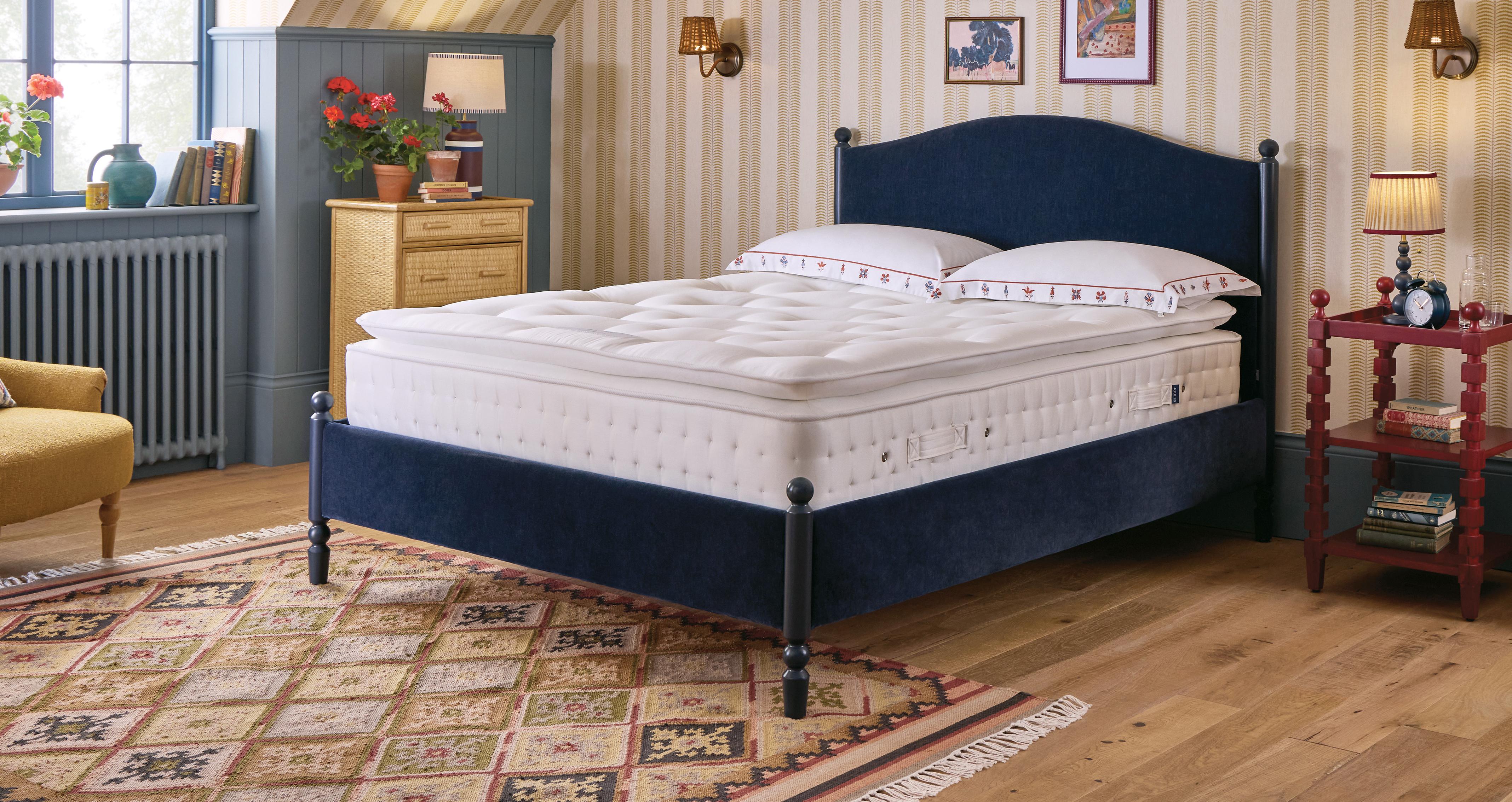Pine-2000-pillowtop-mattress Double Mattress in White Mattress White