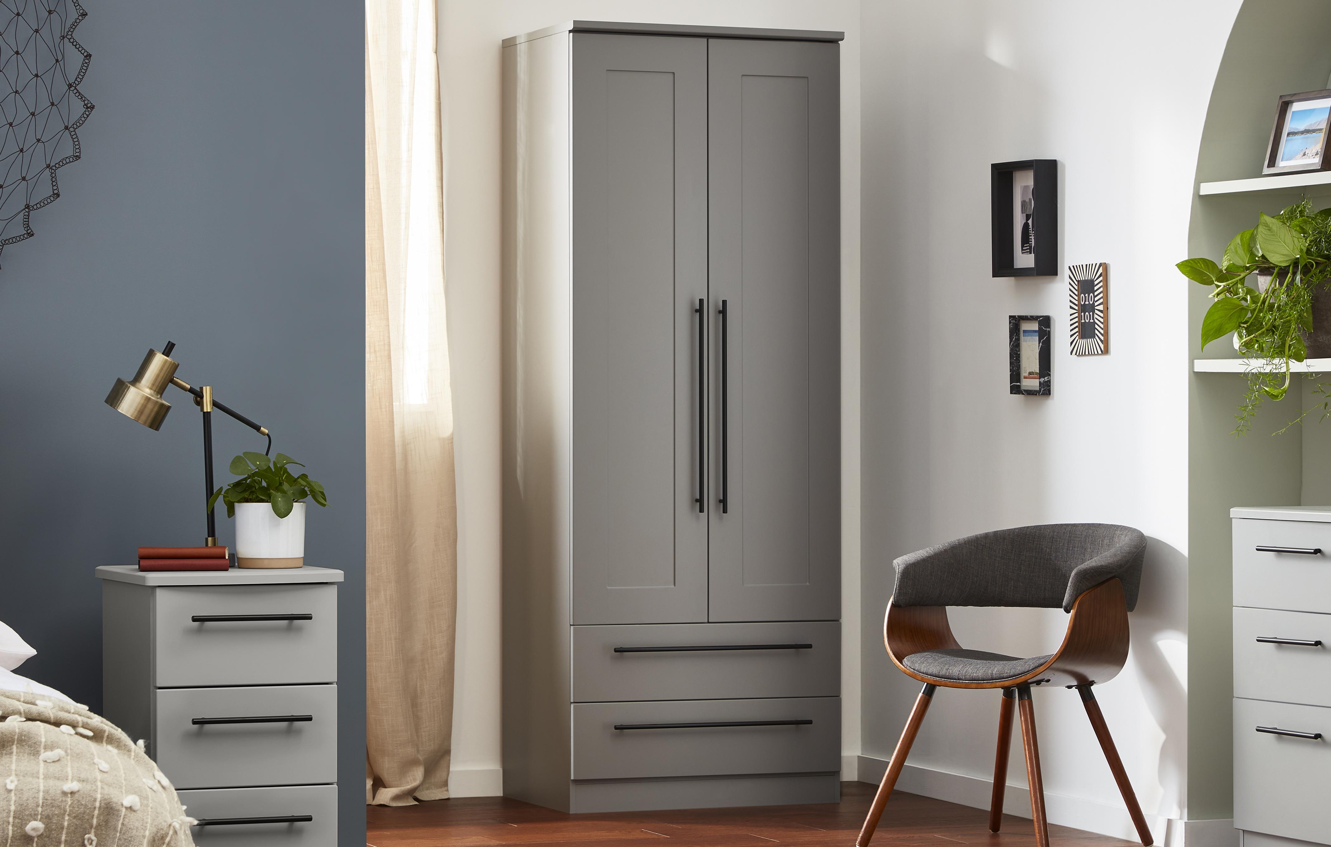 2 Door 2 Drawer  Wardrobe