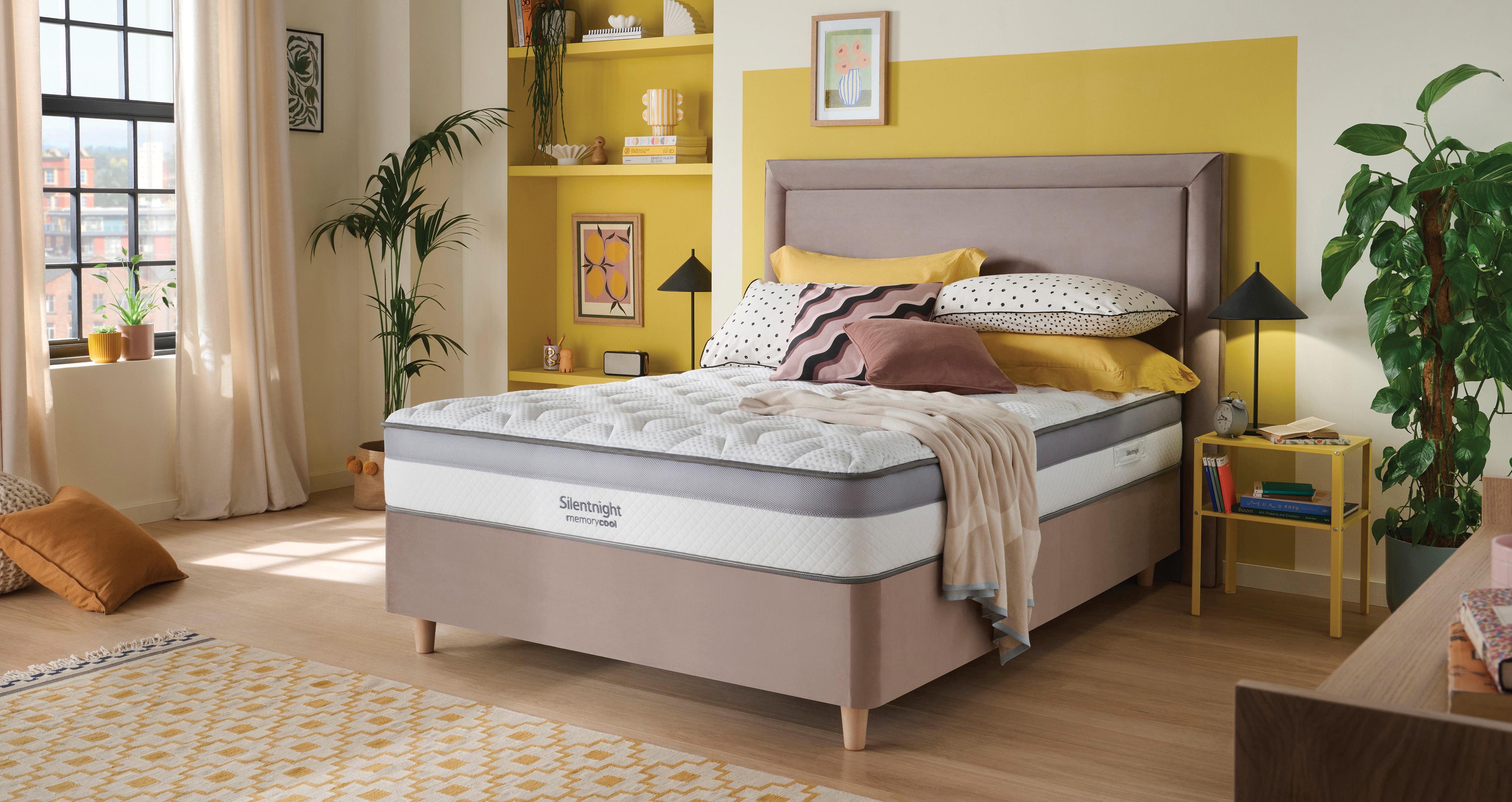 silentnight1000pocketmemorycoolmattress_mb_viewroomset