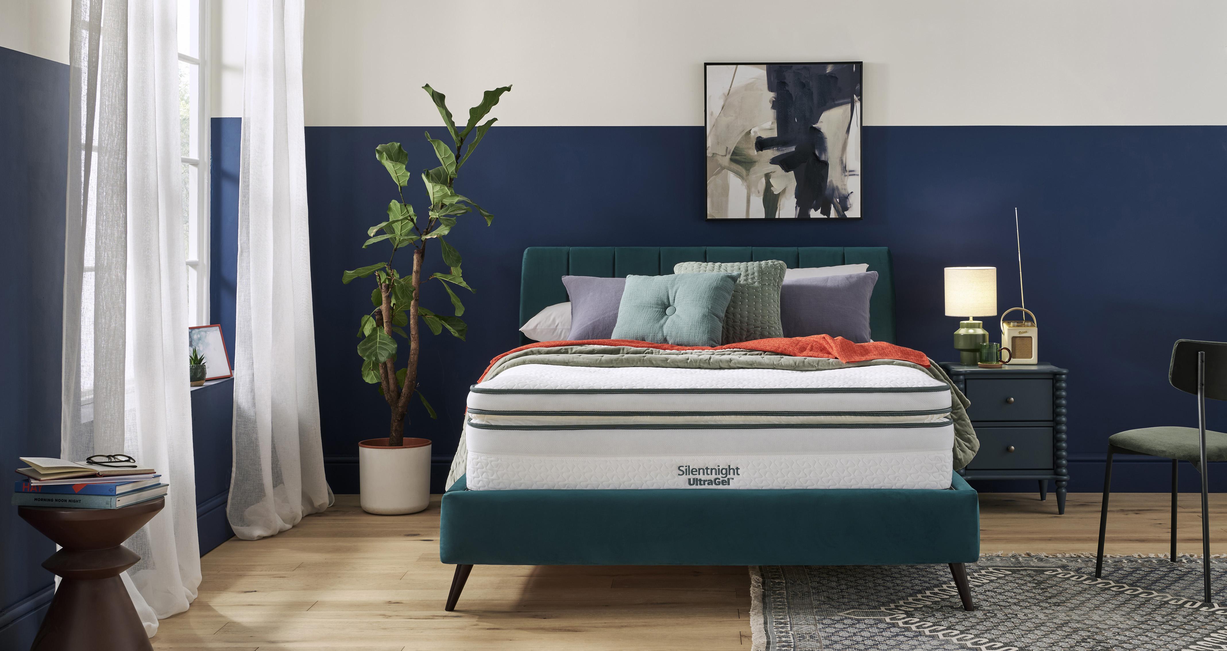 silentnight3000pocketultragelboxtopmediumfirmmattress_mj_silentnightmattress_white_view3