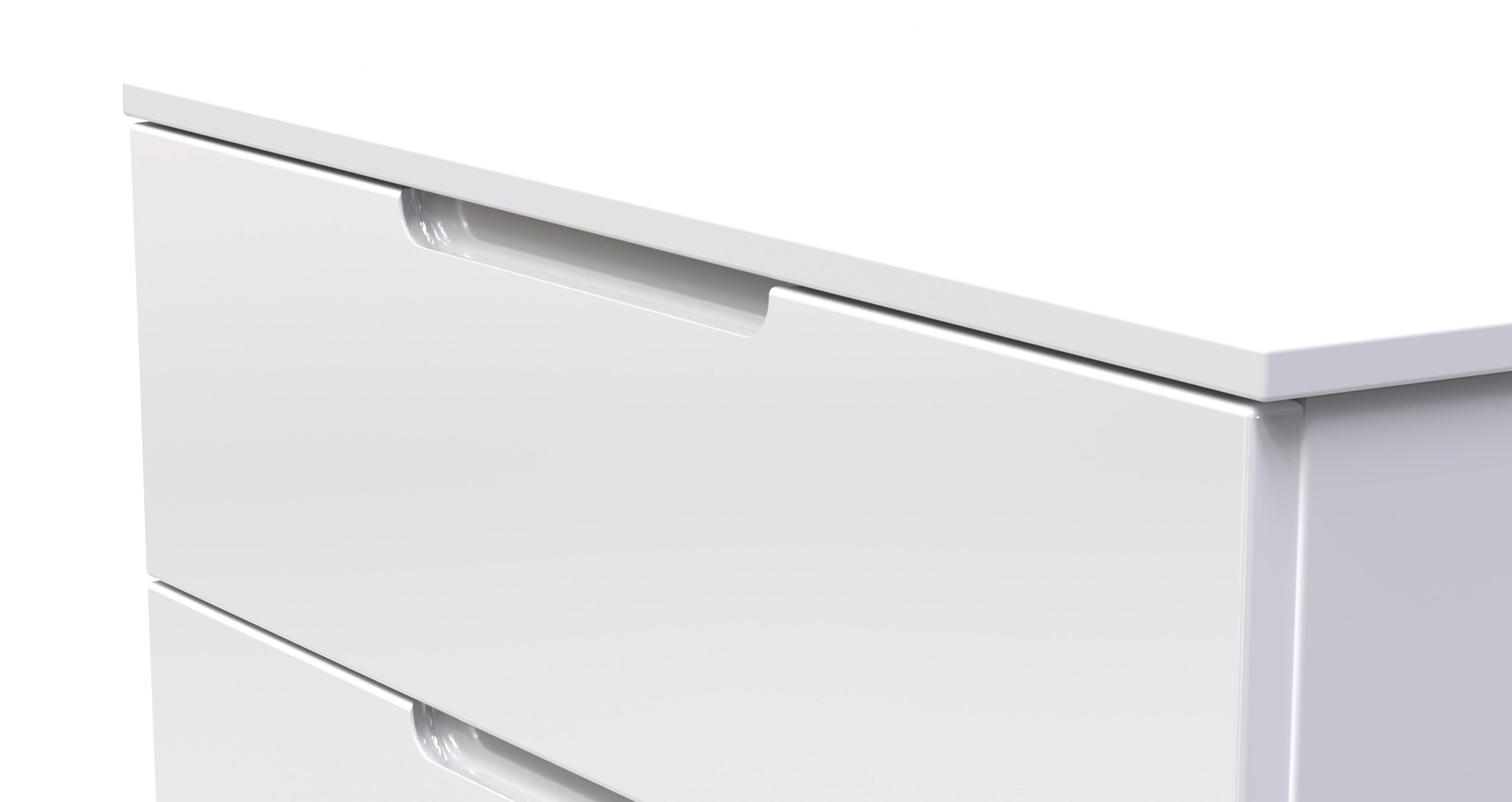 Slane 4 Drawer Chest in Slane White