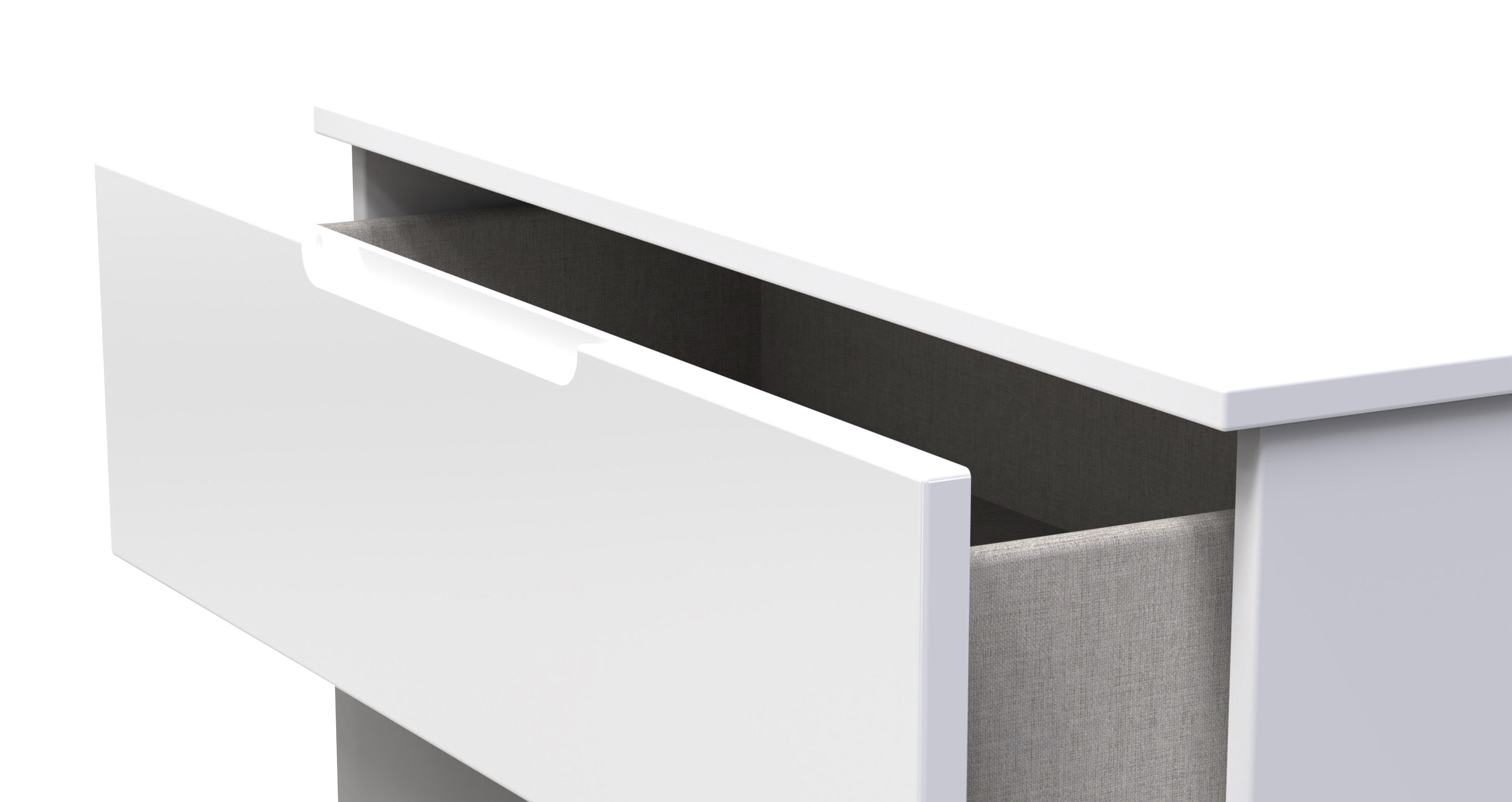 Slane 4 Drawer Chest in Slane White