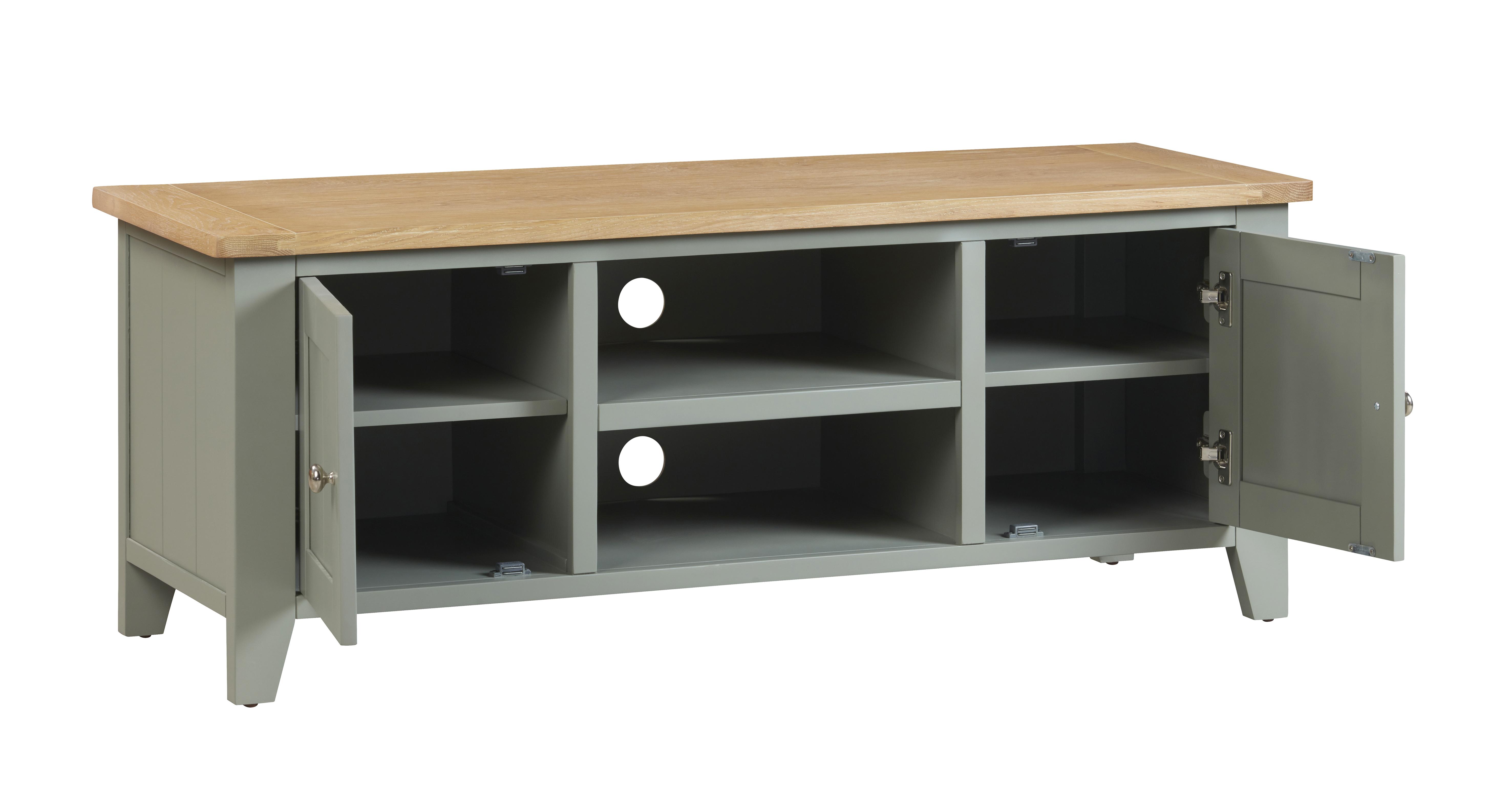 sloane_qm_sloane_oak_view4
