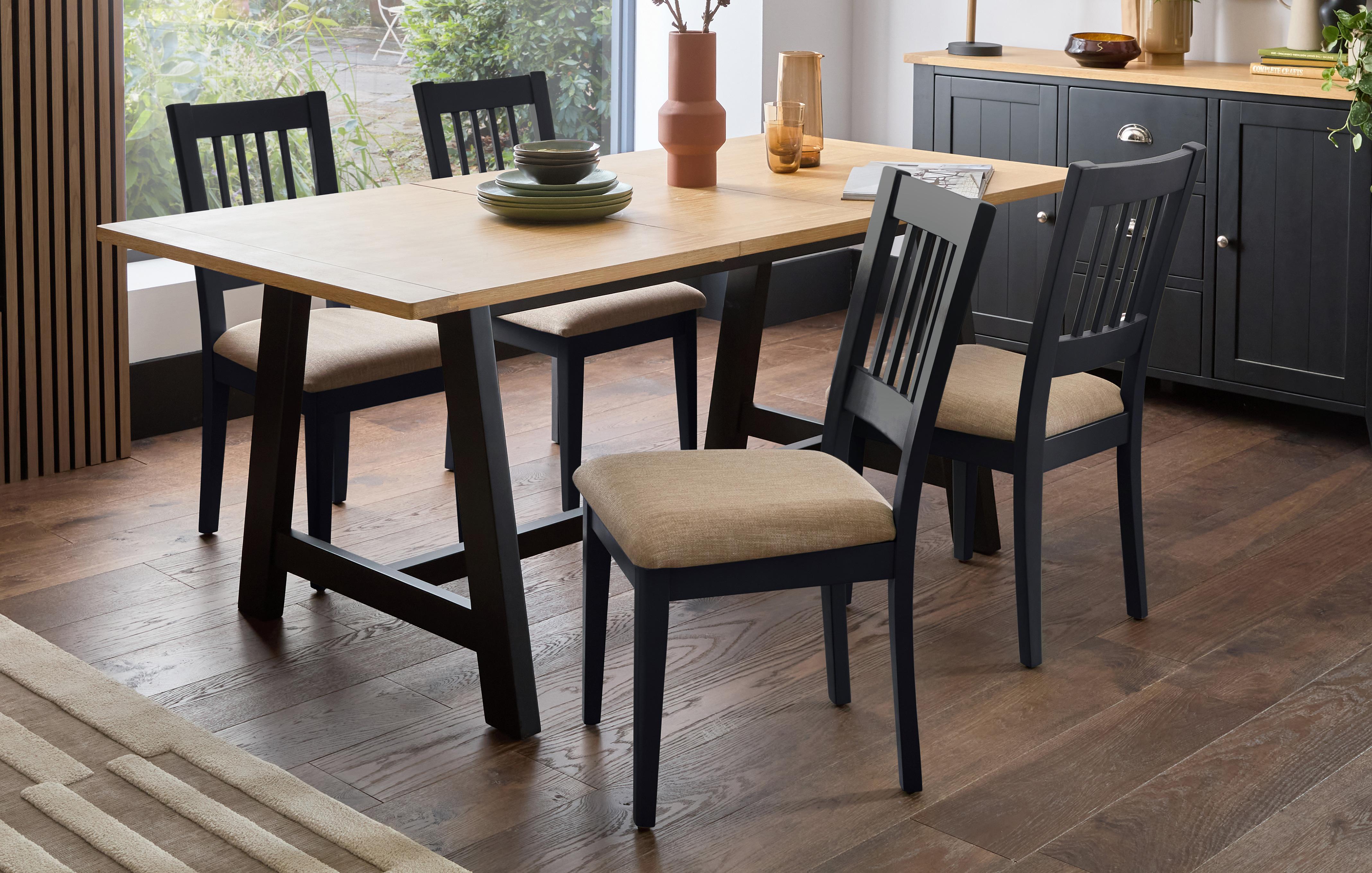 Extending Dining Table & 4 Chairs