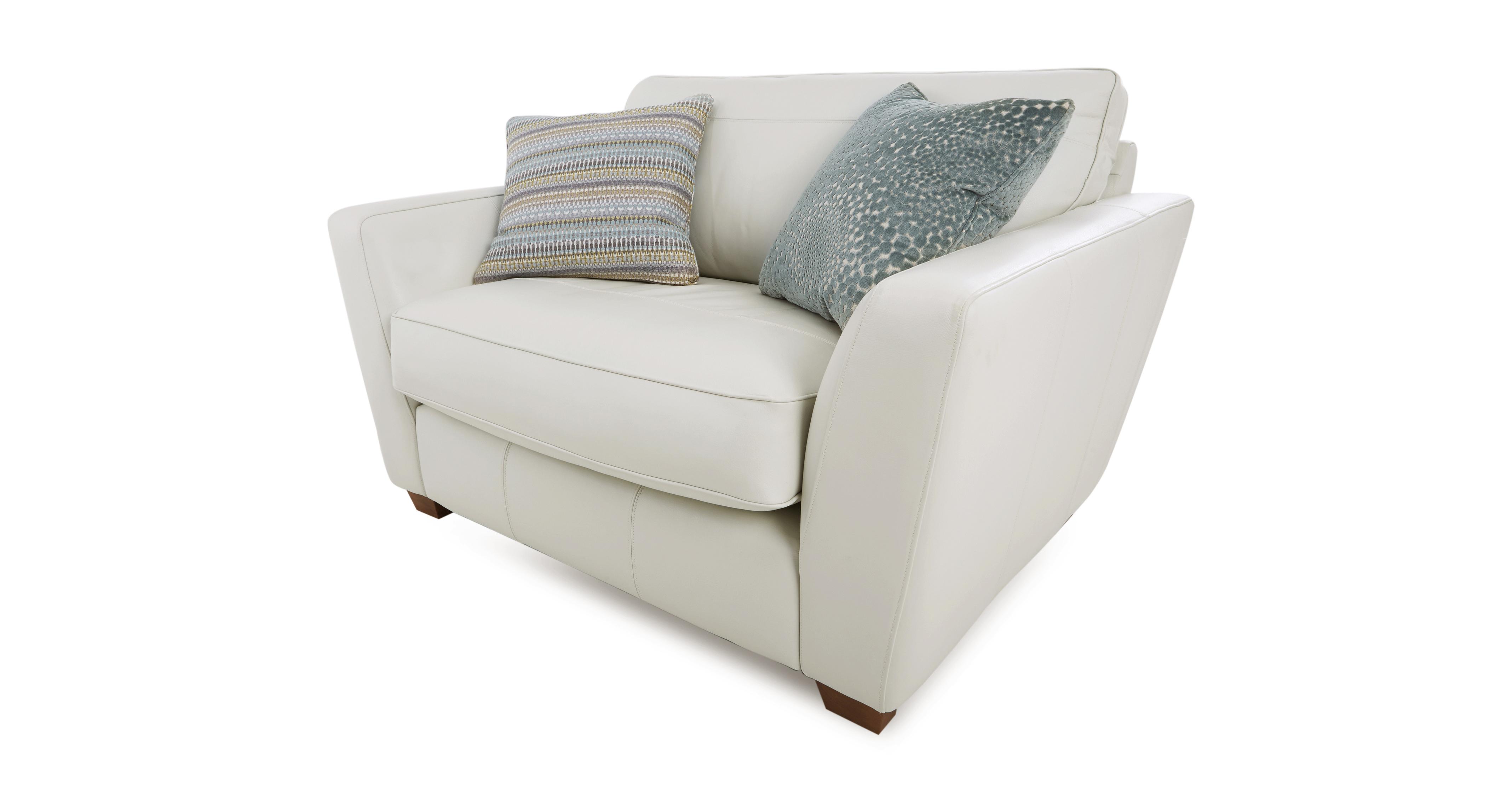 sophialeather_1g_sophialeather_pearlcombination_view3