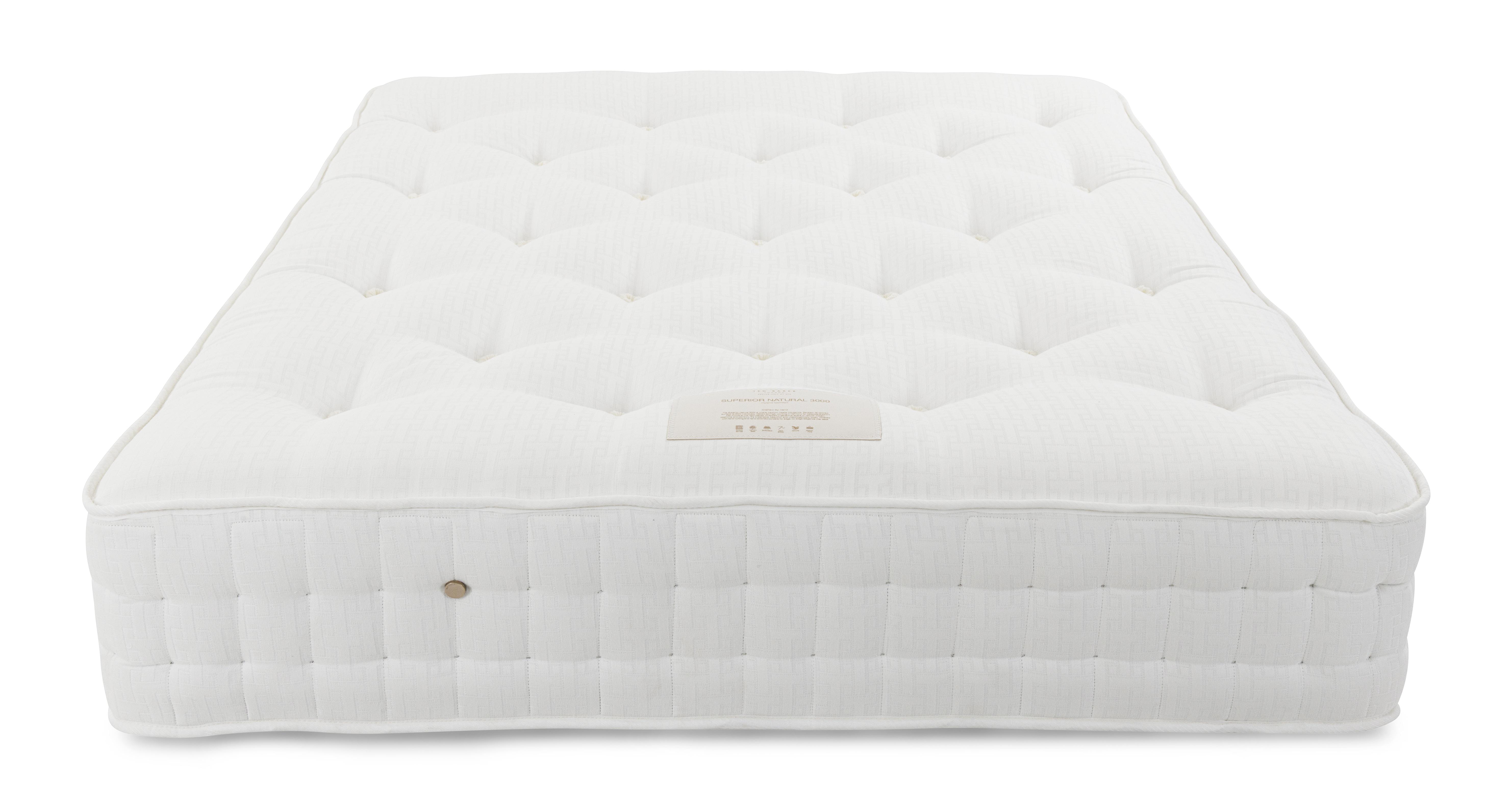 superiornatural3000hybridcomfortmattress_me_tedbakermonogram_white_view4