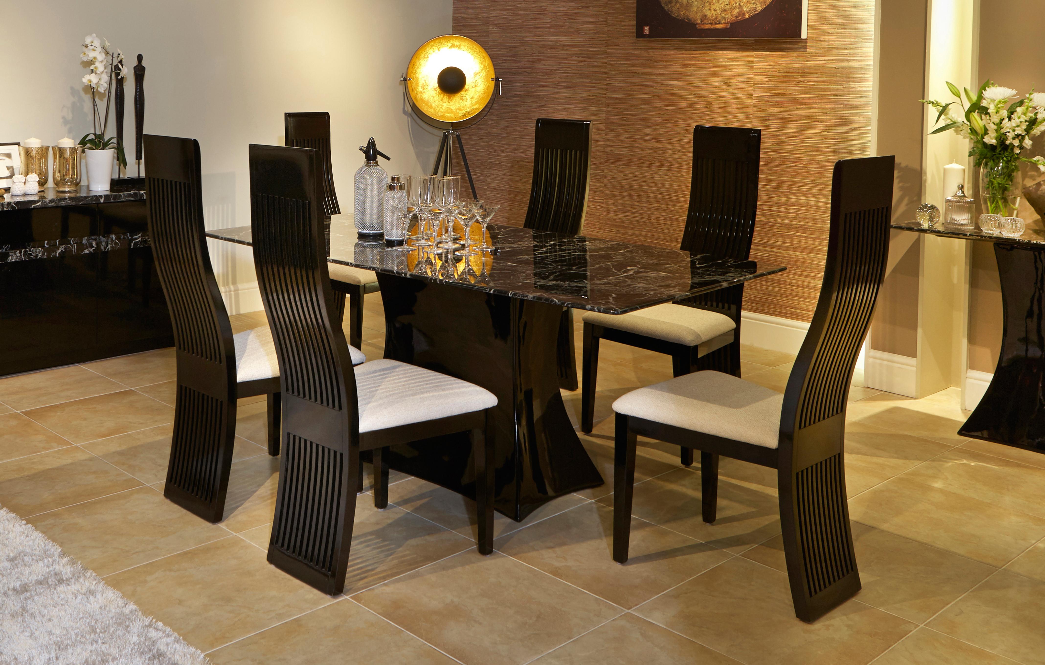 Dfs dining table and best sale chairs set