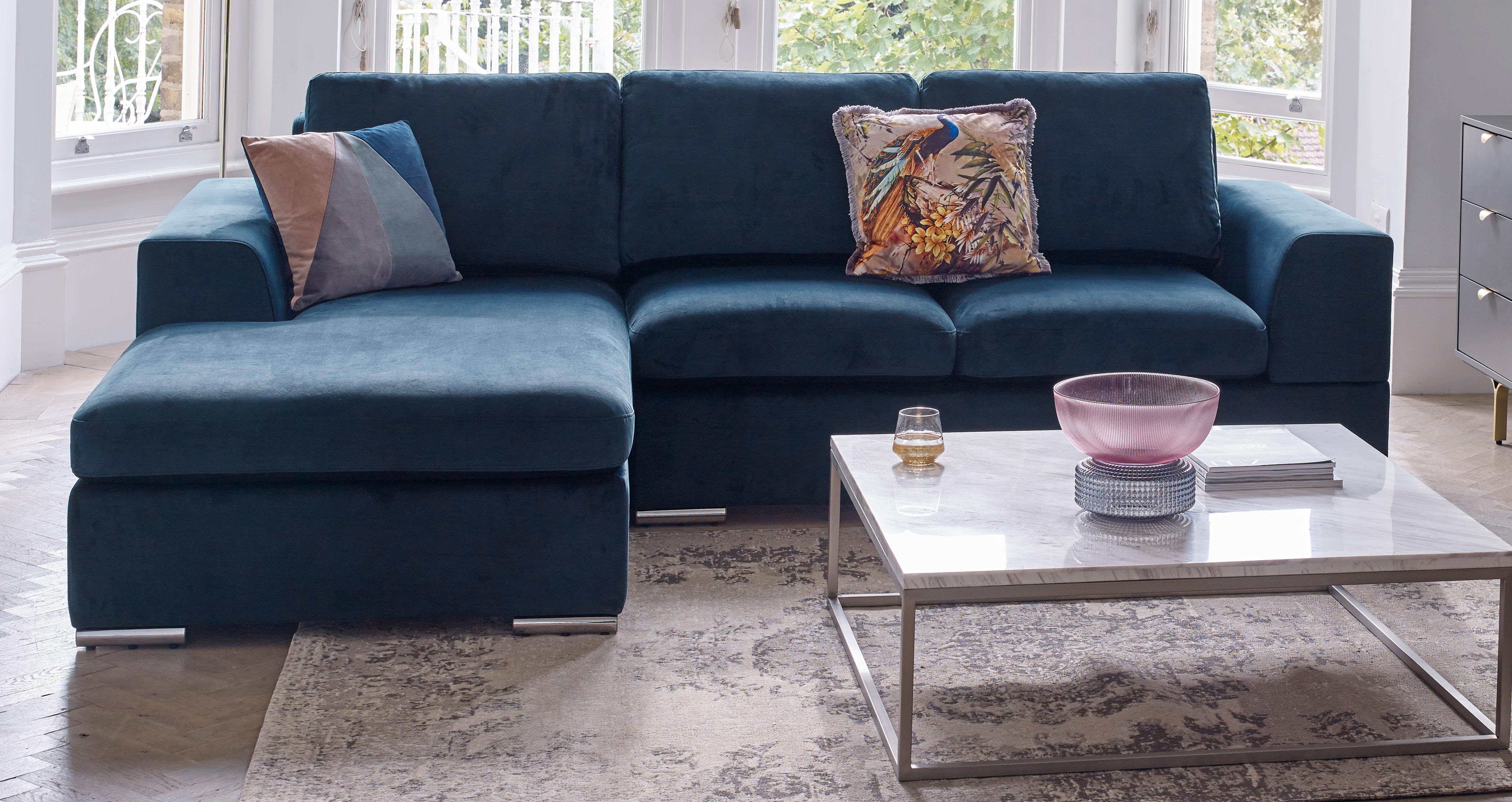 varenna_6a_albavelvet_blue_view2